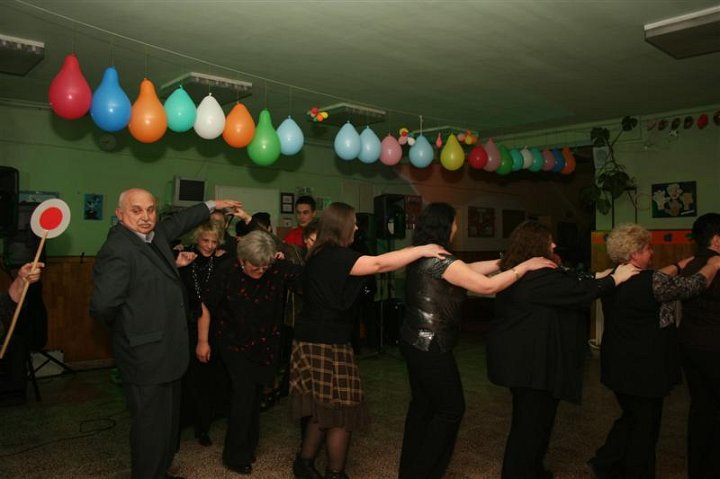 027_Alapitvanyi_2011 (Medium)